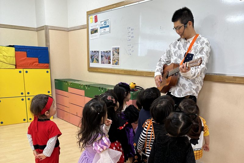 保育シンガーソングライター荒巻シャケさん直伝！「あそび歌」をもっと豊かで楽しいものにする工夫とは